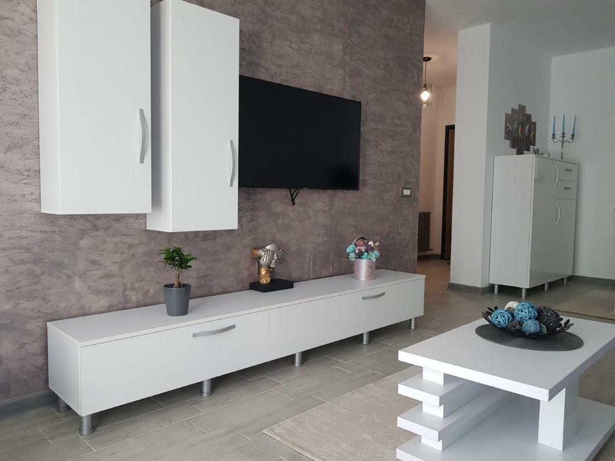 Ranya Apartments Alezzi Beach Resort ナボダリ エクステリア 写真